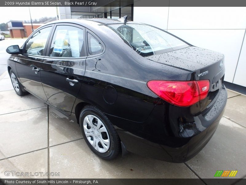 Black Pearl / Gray 2009 Hyundai Elantra SE Sedan