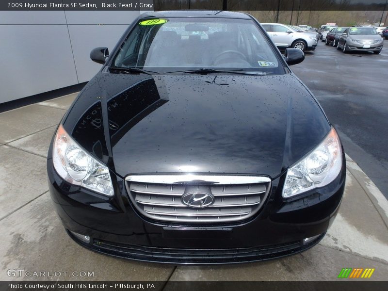 Black Pearl / Gray 2009 Hyundai Elantra SE Sedan