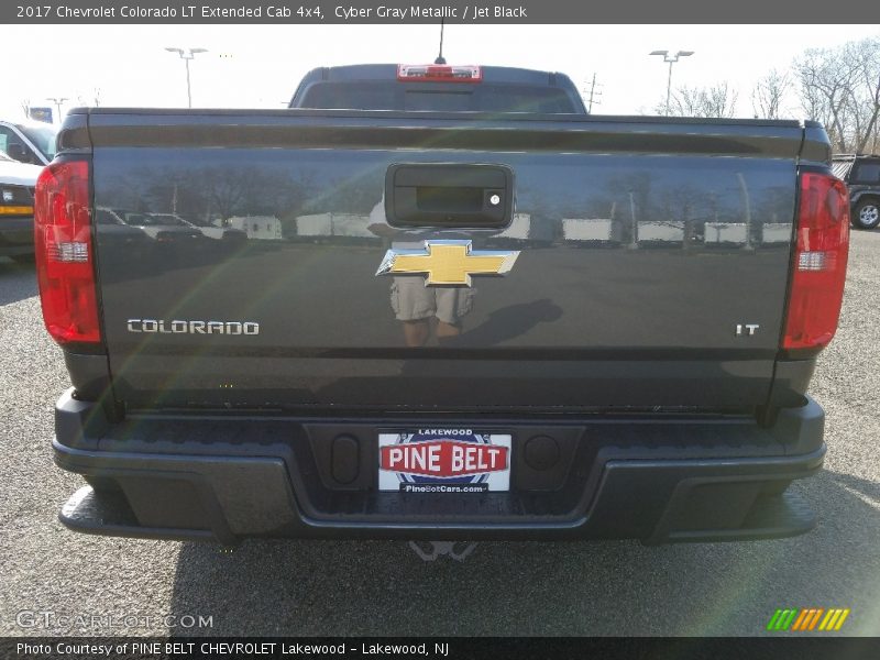 Cyber Gray Metallic / Jet Black 2017 Chevrolet Colorado LT Extended Cab 4x4