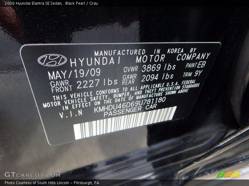 Black Pearl / Gray 2009 Hyundai Elantra SE Sedan