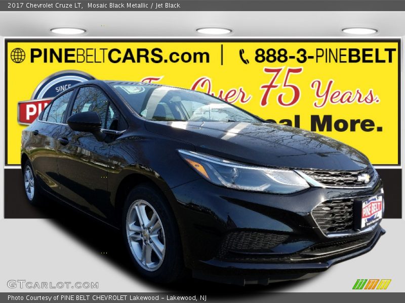 Mosaic Black Metallic / Jet Black 2017 Chevrolet Cruze LT