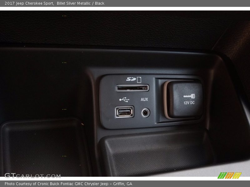 Billet Silver Metallic / Black 2017 Jeep Cherokee Sport