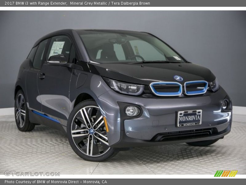 Front 3/4 View of 2017 i3 with Range Extender