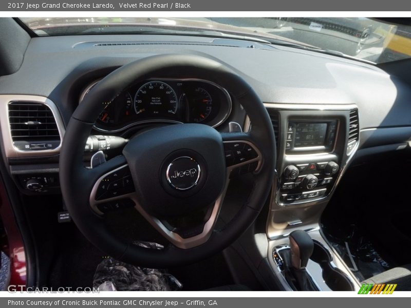 Velvet Red Pearl / Black 2017 Jeep Grand Cherokee Laredo