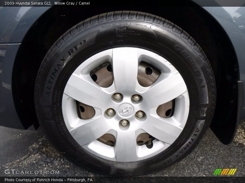 Willow Gray / Camel 2009 Hyundai Sonata GLS