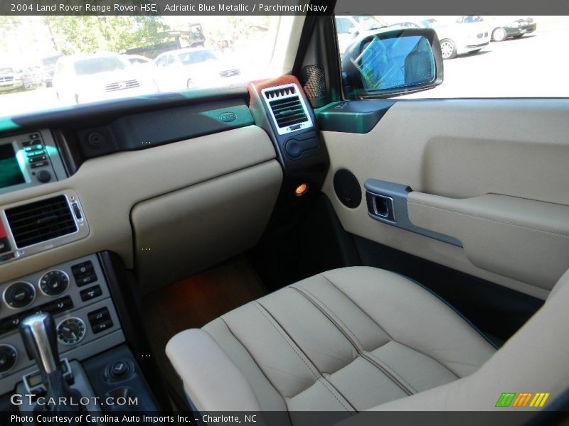 Adriatic Blue Metallic / Parchment/Navy 2004 Land Rover Range Rover HSE