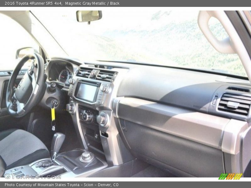 Magnetic Gray Metallic / Black 2016 Toyota 4Runner SR5 4x4