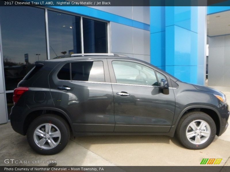 Nightfall Gray Metallic / Jet Black 2017 Chevrolet Trax LT AWD