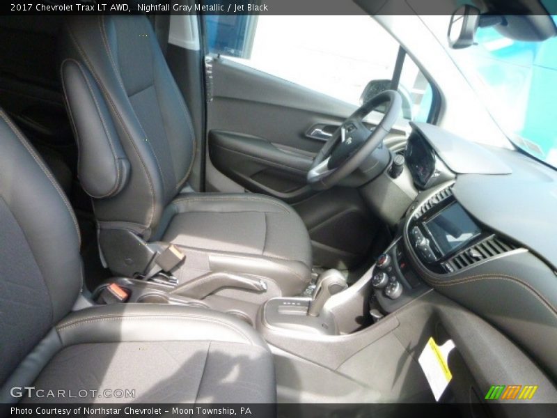 Nightfall Gray Metallic / Jet Black 2017 Chevrolet Trax LT AWD