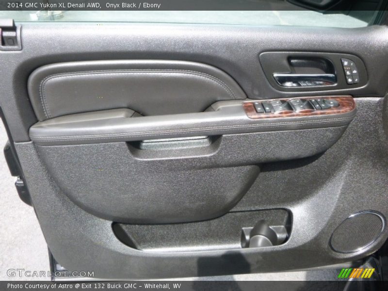 Onyx Black / Ebony 2014 GMC Yukon XL Denali AWD
