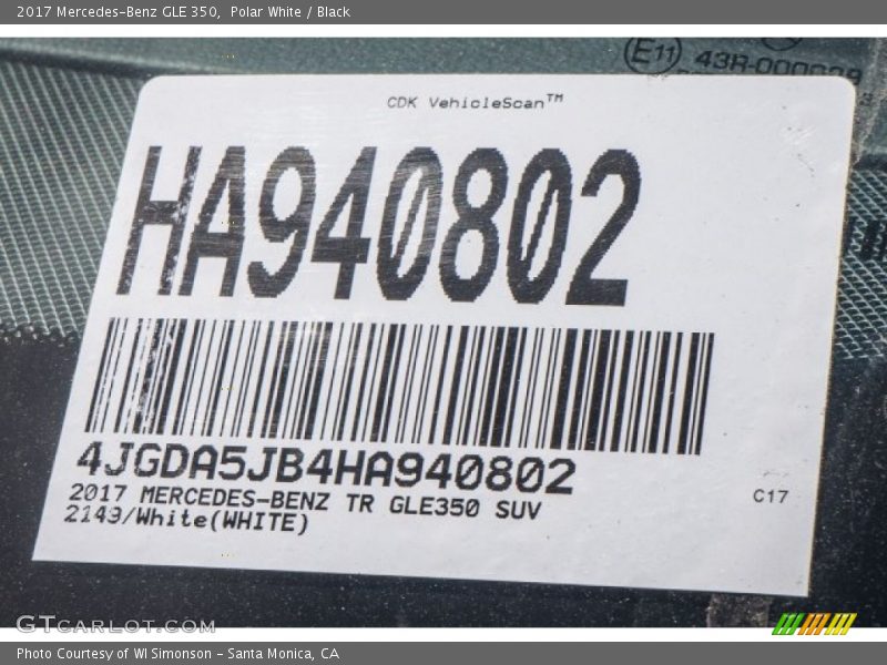 Polar White / Black 2017 Mercedes-Benz GLE 350