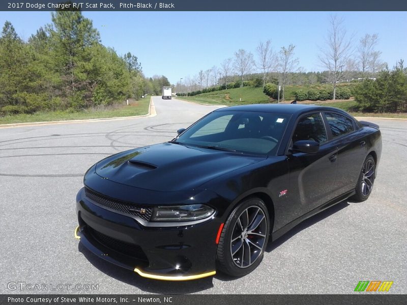 Pitch-Black / Black 2017 Dodge Charger R/T Scat Pack