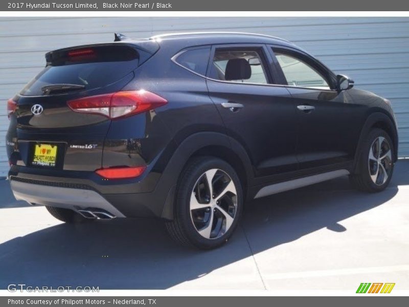 Black Noir Pearl / Black 2017 Hyundai Tucson Limited
