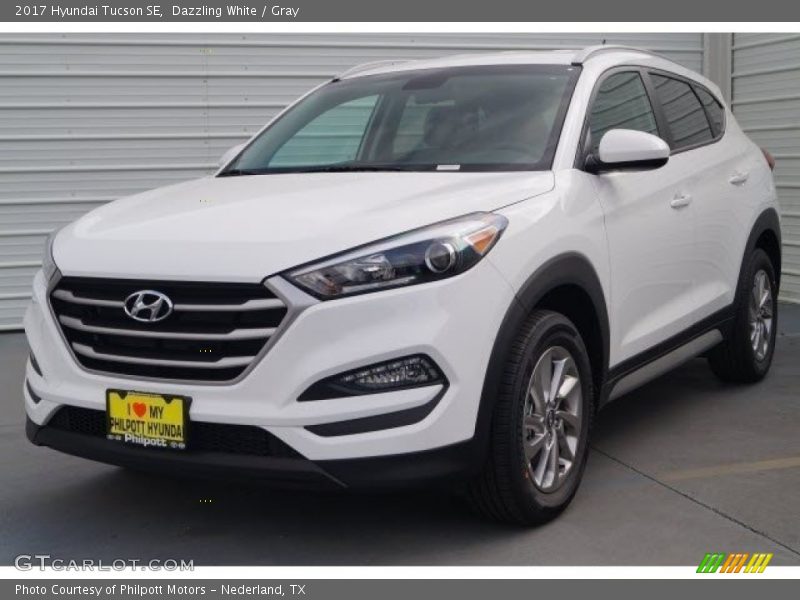 Dazzling White / Gray 2017 Hyundai Tucson SE