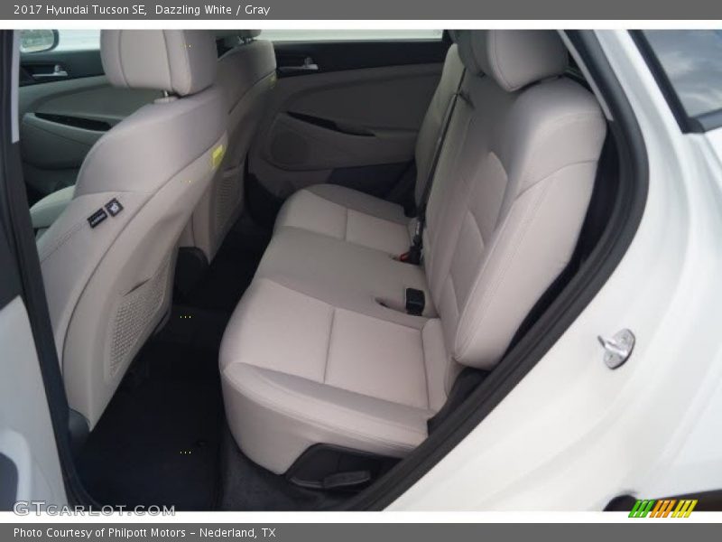 Dazzling White / Gray 2017 Hyundai Tucson SE