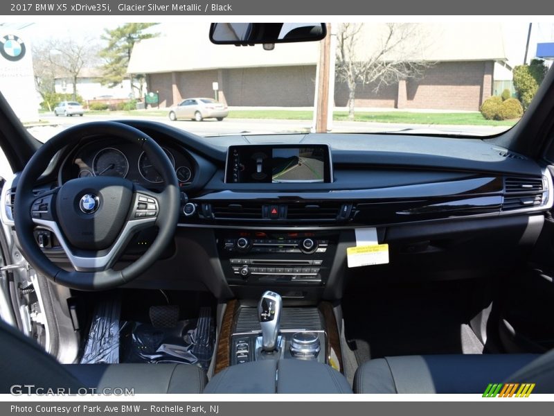 Glacier Silver Metallic / Black 2017 BMW X5 xDrive35i