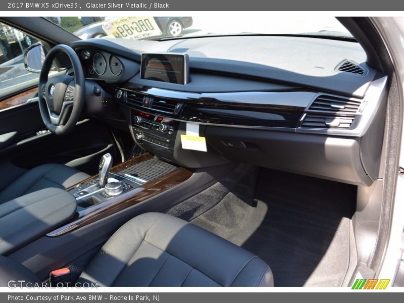 Glacier Silver Metallic / Black 2017 BMW X5 xDrive35i