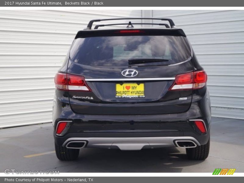 Becketts Black / Black 2017 Hyundai Santa Fe Ultimate