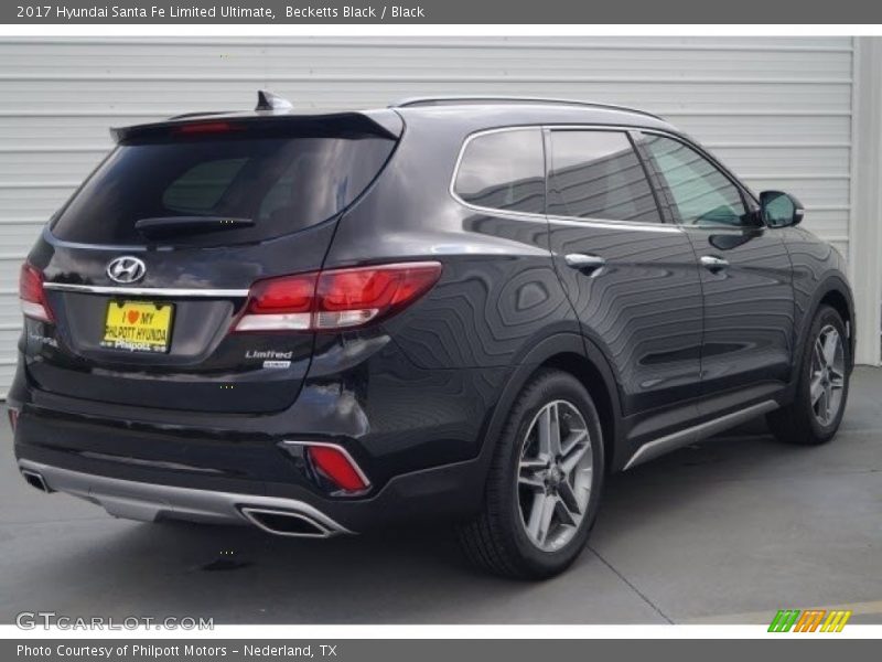 Becketts Black / Black 2017 Hyundai Santa Fe Limited Ultimate