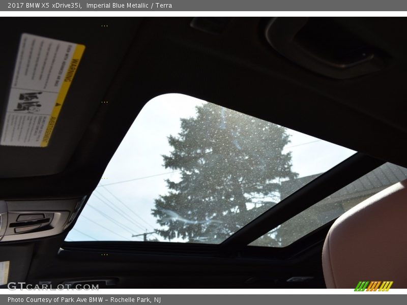 Imperial Blue Metallic / Terra 2017 BMW X5 xDrive35i