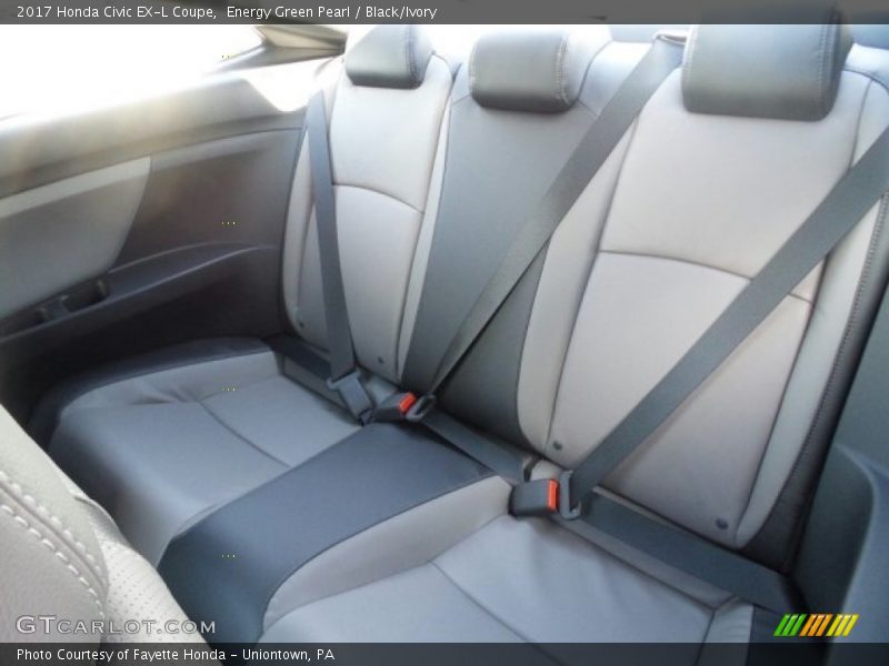 Rear Seat of 2017 Civic EX-L Coupe