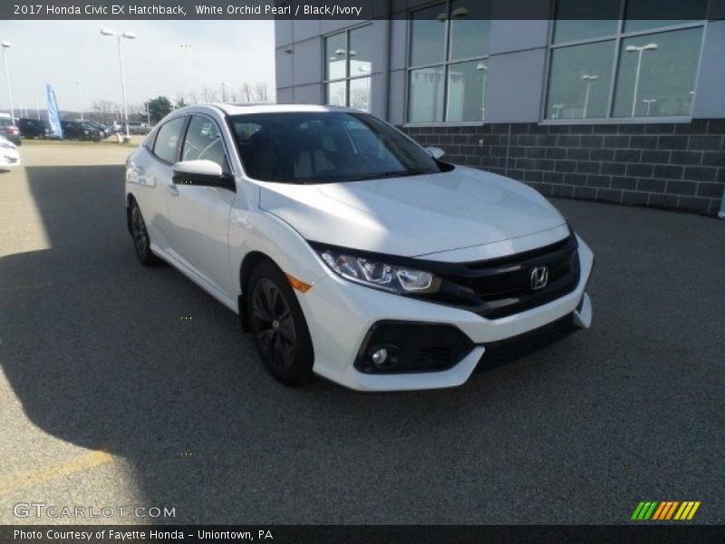 White Orchid Pearl / Black/Ivory 2017 Honda Civic EX Hatchback