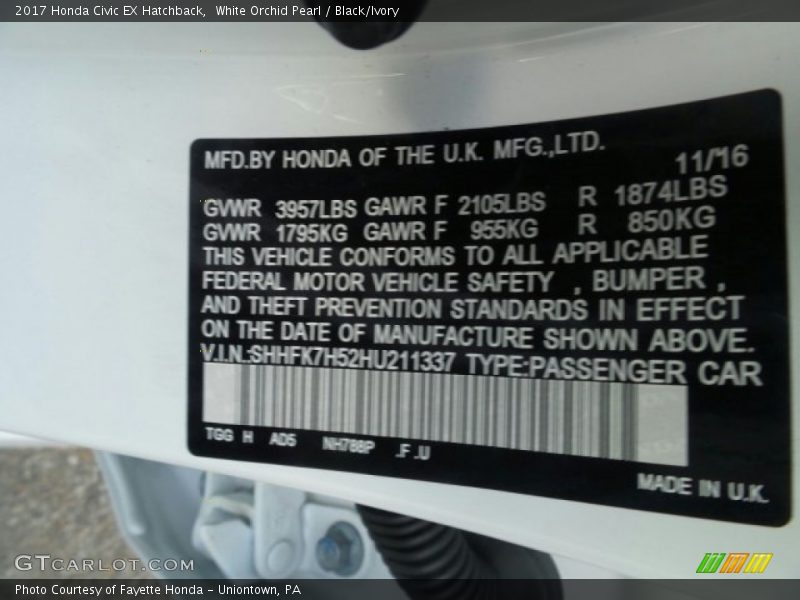 White Orchid Pearl / Black/Ivory 2017 Honda Civic EX Hatchback