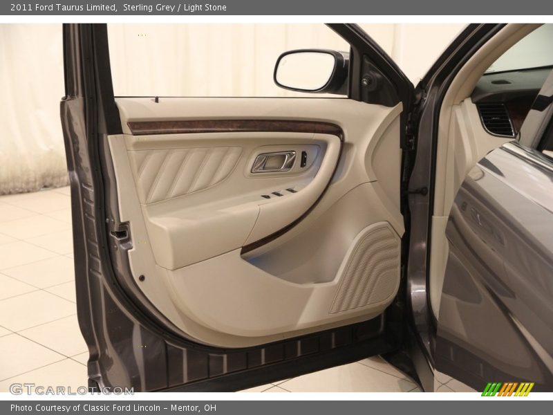 Sterling Grey / Light Stone 2011 Ford Taurus Limited