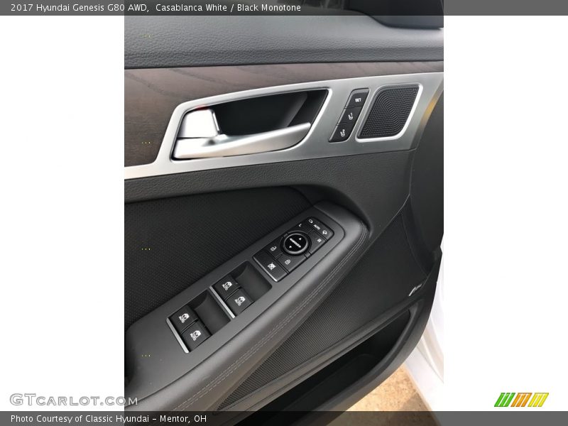 Casablanca White / Black Monotone 2017 Hyundai Genesis G80 AWD