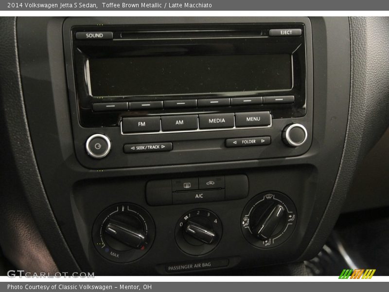 Toffee Brown Metallic / Latte Macchiato 2014 Volkswagen Jetta S Sedan