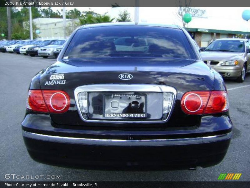 Ebony Black / Gray 2006 Kia Amanti