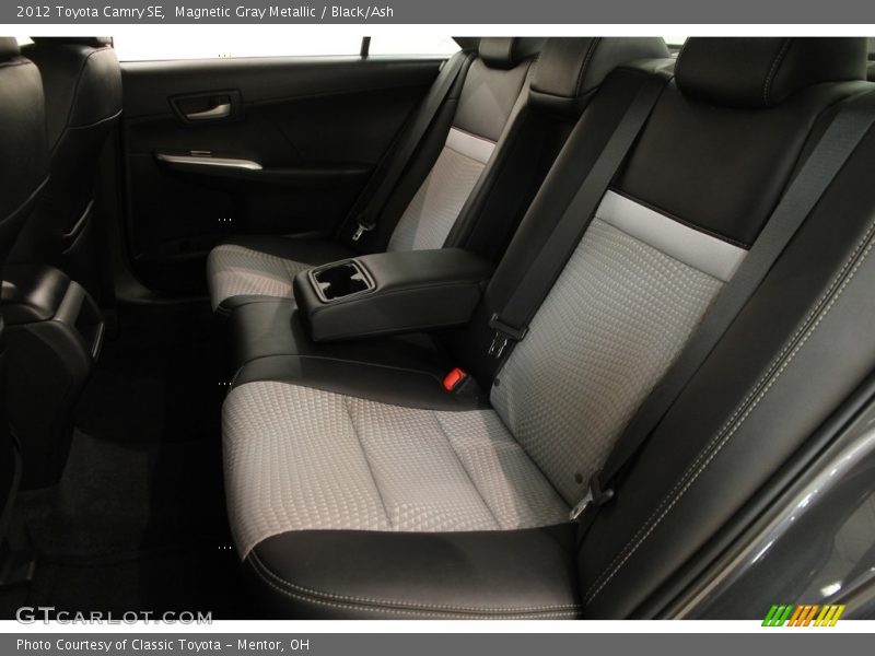 Magnetic Gray Metallic / Black/Ash 2012 Toyota Camry SE
