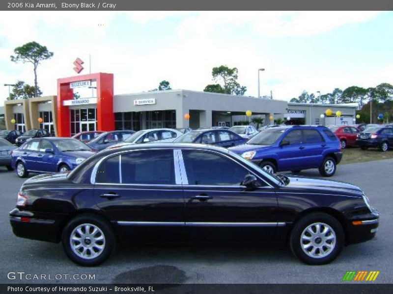 Ebony Black / Gray 2006 Kia Amanti