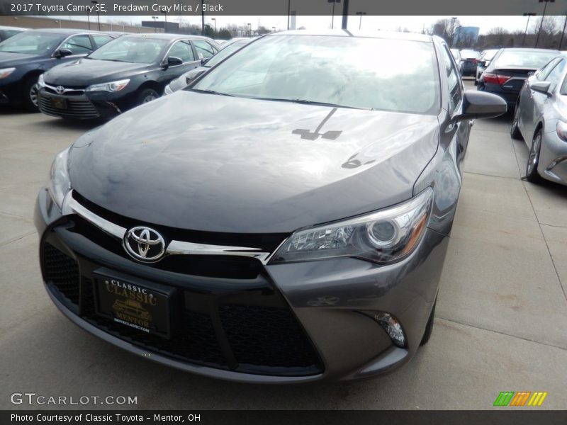 Predawn Gray Mica / Black 2017 Toyota Camry SE
