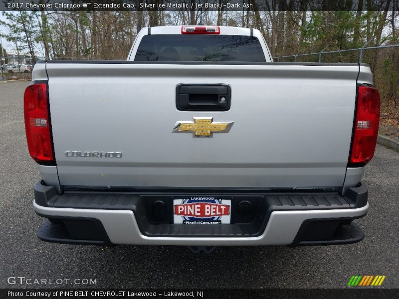 Silver Ice Metallic / Jet Black/­Dark Ash 2017 Chevrolet Colorado WT Extended Cab