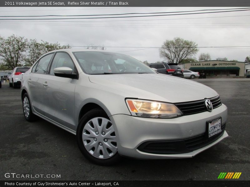 Reflex Silver Metallic / Titan Black 2011 Volkswagen Jetta SE Sedan