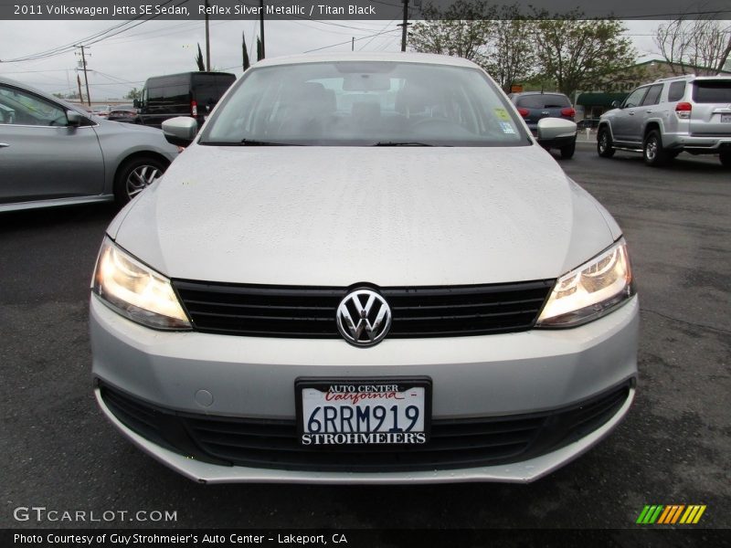 Reflex Silver Metallic / Titan Black 2011 Volkswagen Jetta SE Sedan