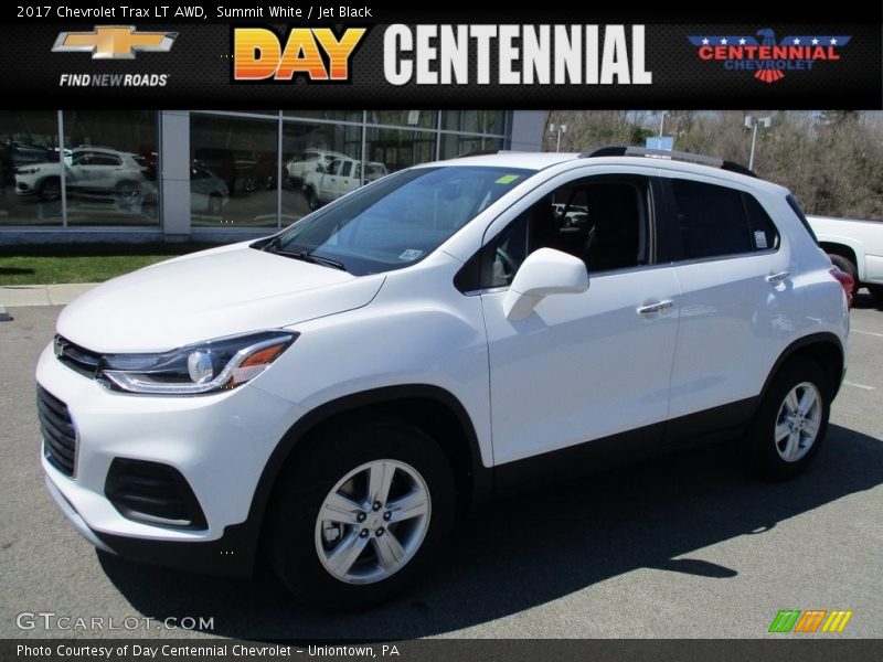 Summit White / Jet Black 2017 Chevrolet Trax LT AWD