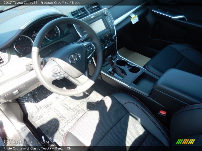 Predawn Gray Mica / Black 2017 Toyota Camry SE