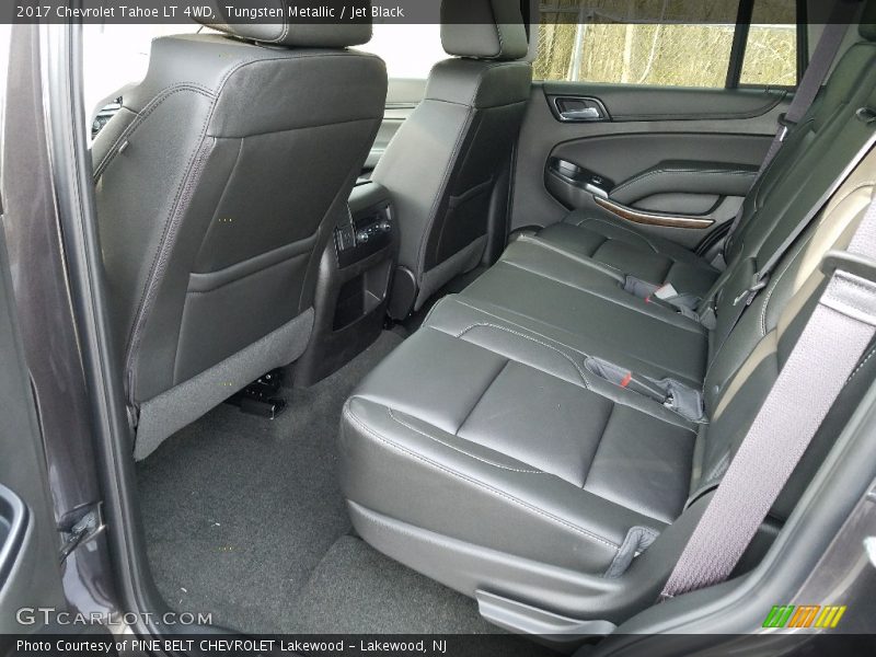Tungsten Metallic / Jet Black 2017 Chevrolet Tahoe LT 4WD