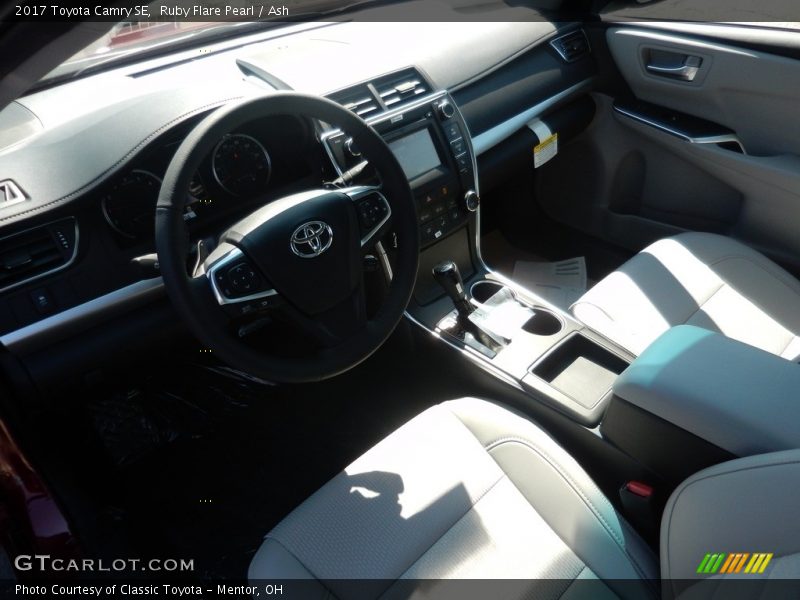 Ruby Flare Pearl / Ash 2017 Toyota Camry SE