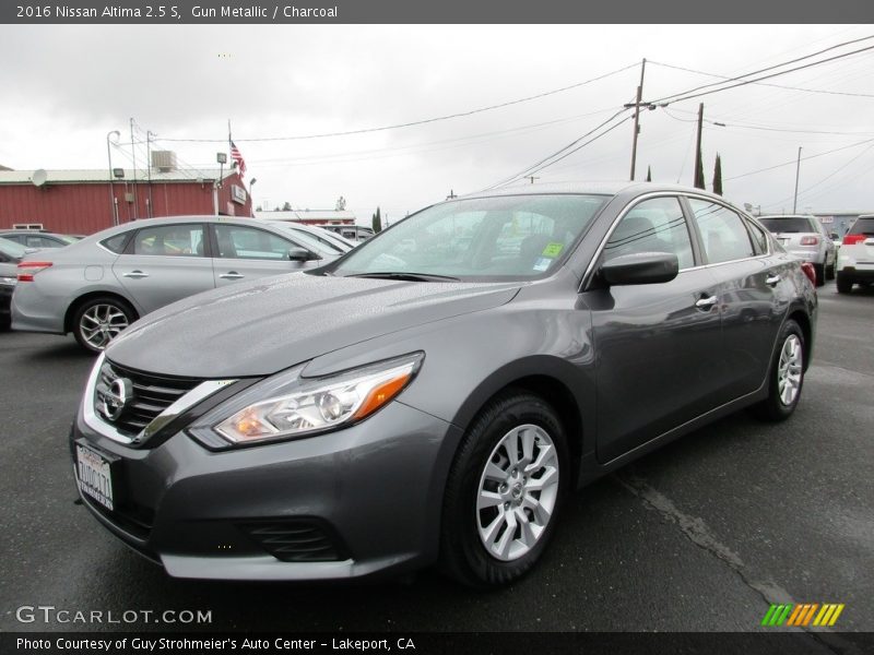 Gun Metallic / Charcoal 2016 Nissan Altima 2.5 S