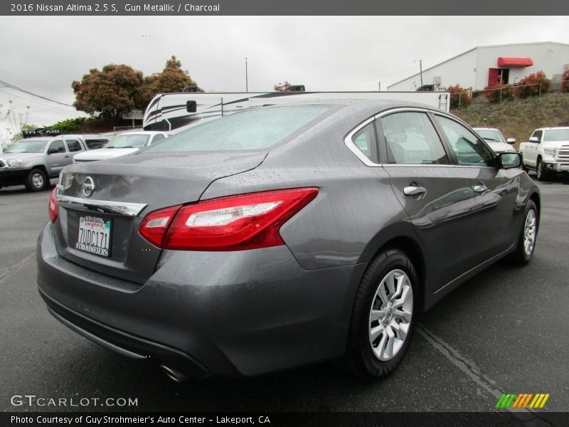 Gun Metallic / Charcoal 2016 Nissan Altima 2.5 S