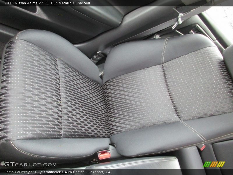 Gun Metallic / Charcoal 2016 Nissan Altima 2.5 S