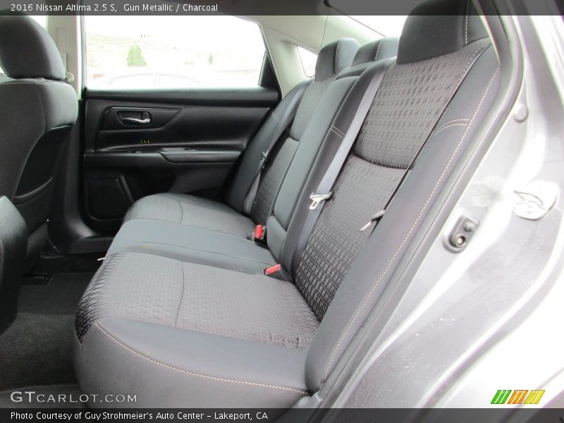 Gun Metallic / Charcoal 2016 Nissan Altima 2.5 S