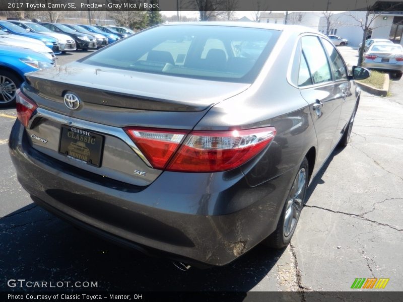 Predawn Gray Mica / Black 2017 Toyota Camry SE