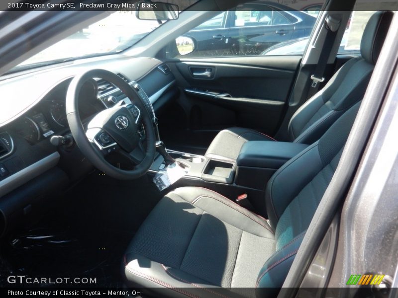 Predawn Gray Mica / Black 2017 Toyota Camry SE