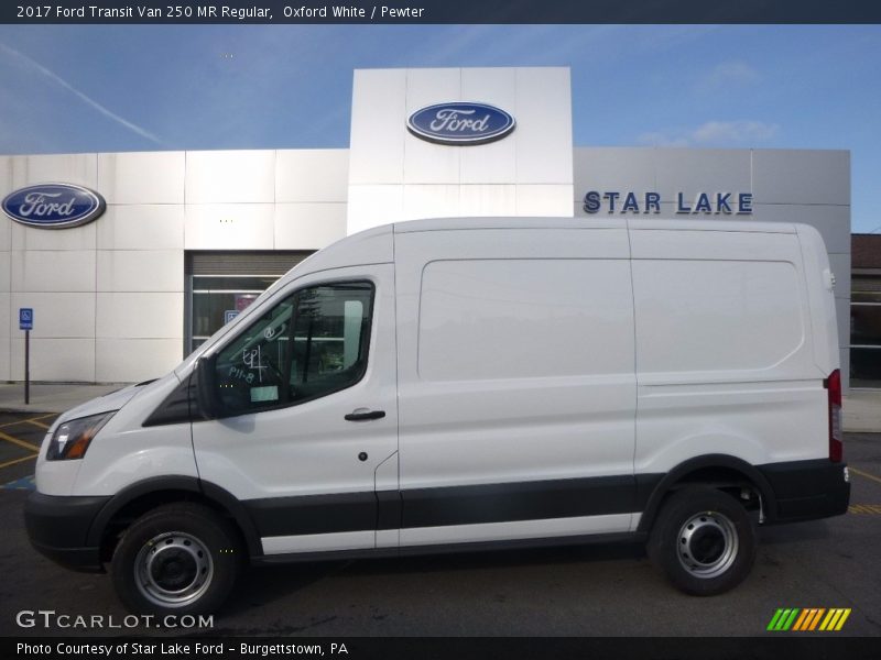 Oxford White / Pewter 2017 Ford Transit Van 250 MR Regular