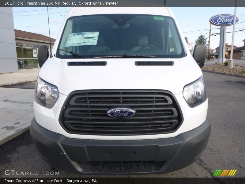 Oxford White / Pewter 2017 Ford Transit Van 250 MR Regular