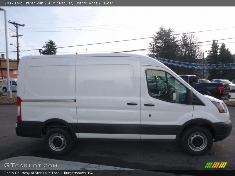 Oxford White / Pewter 2017 Ford Transit Van 250 MR Regular